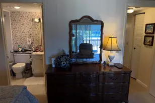 300 Village Green Cir S, Palm Springs, FL 33461 - Photo 14