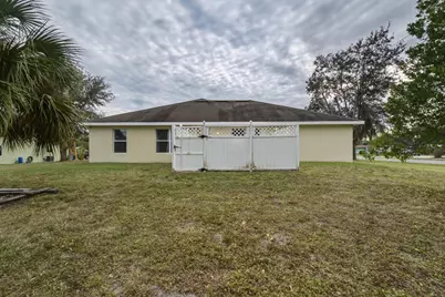 7608 Deland Avenue, Fort Pierce, FL 34951 - Photo 30