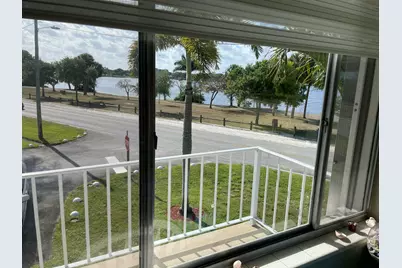 3160 Lake Osborne Drive, Unit #201, Lake Worth Beach, FL 33461 - Photo 6