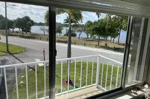 3160 Lake Osborne Dr, Lake Worth Beach, FL 33461 - Photo 6