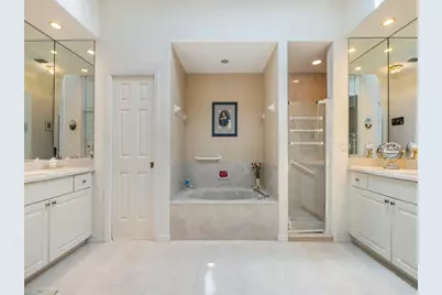 540 35th Avenue SW, Vero Beach, FL 32968 - Photo 18