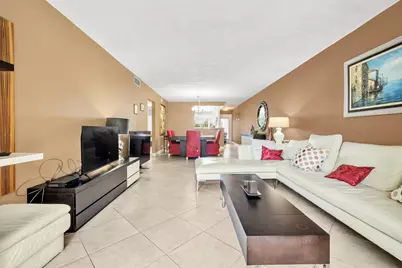 3002 Portofino Isle, Unit #L3, Coconut Creek, FL 33066 - Photo 10