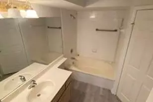 1280 S Alhambra Circle Unit, Coral Gables, FL 33146 - Photo 10