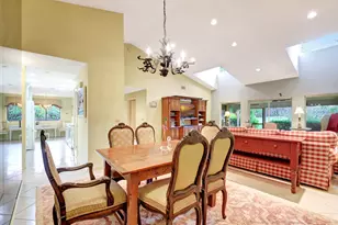 6749 Versailles Ct, Lake Worth, FL 33467 - Photo 12