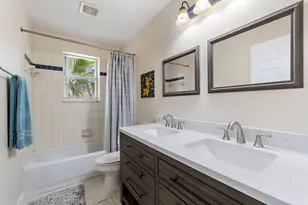 938 SE Westminster Pl, Stuart, FL 34997 - Photo 16