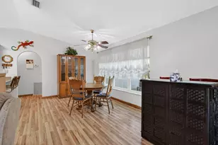 5216 Palm Dr, Fort Pierce, FL 34982 - Photo 10