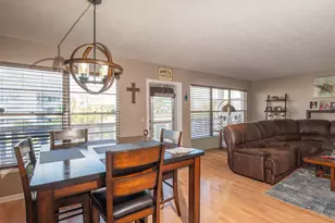 303 Greenbrier C, West Palm Beach, FL 33417 - Photo 6