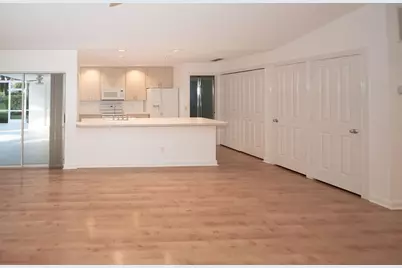 8801 Chapman Oak Court, Palm Beach Gardens, FL 33410 - Photo 12