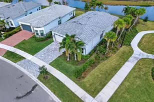 10405 Northbrook Cir, Palm Beach Gardens, FL 33412 - Photo 2