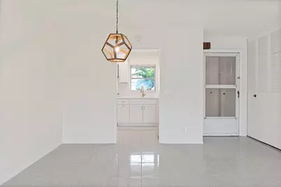 2557 Dudley Drive W, Unit #D, West Palm Beach, FL 33415 - Photo 10