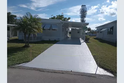 31 Huarte Way, Port Saint Lucie, FL 34952 - Photo 2