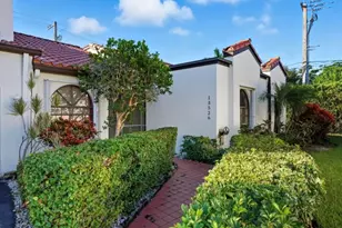 13526 Fountain View Blvd, Wellington, FL 33414 - Photo 1