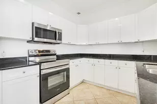 3960 N Flagler Dr, West Palm Beach, FL 33407 - Photo 8