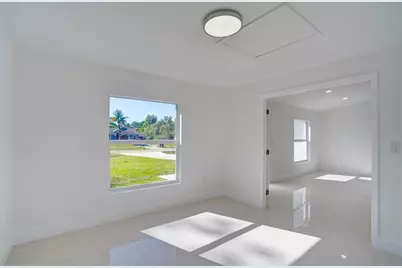 13875 63rd Lane N, The Acreage, FL 33470 - Photo 18