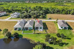 180 SE Via Bisento, Port Saint Lucie, FL 34952 - Photo 50