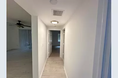 6410 Emerald Dunes Drive, Unit #105, West Palm Beach, FL 33411 - Photo 10