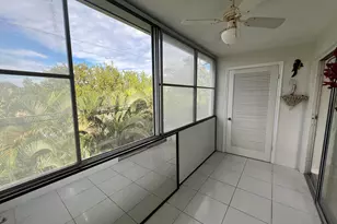 2840 Cynthia Ln, Lake Worth Beach, FL 33461 - Photo 20