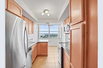 18051 Biscayne Boulevard, Unit #1504, Aventura, FL 33160 - Photo 54