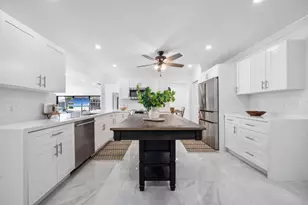 1231 NE 28th Ave, Pompano Beach, FL 33062 - Photo 16