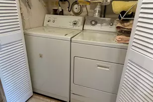 25 Pelican Pointe Dr, Delray Beach, FL 33483 - Photo 22