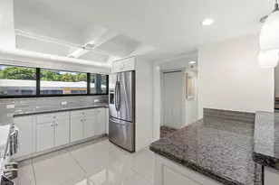 665 SE 21st Ave, Deerfield Beach, FL 33441 - Photo 8