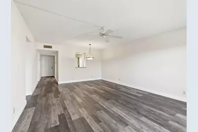 14310 Strathmore Lane #402, Delray Beach, FL 33446 - Photo 16