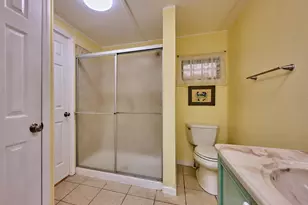 8217 SE Swan Ave, Hobe Sound, FL 33455 - Photo 24