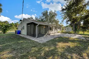 2385 6th Ave SW, Vero Beach, FL 32962 - Photo 30