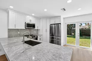 4896 Neros Circle, Lake Worth, FL 33463 - Photo 10