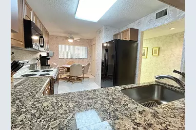 4725 Lucerne Lakes Boulevard, Unit #314, Lake Worth, FL 33467 - Photo 4