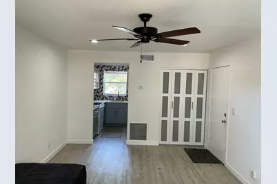 178 Lake Dora Drive, West Palm Beach, FL 33411 - Photo 4