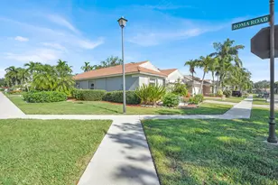5355 La Casa Cir, Boynton Beach, FL 33437 - Photo 4