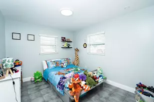 477 SE Asbury Ln, Port Saint Lucie, FL 34983 - Photo 12