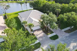 9193 SE Retreat Dr, Hobe Sound, FL 33455 - Photo 52