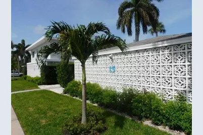 15 S Palmway #2, Lake Worth Beach, FL 33460 - Photo 1