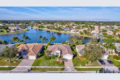11223 Edgewater Circle, Wellington, FL 33414 - Photo 52