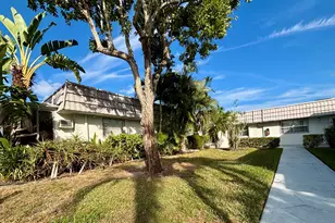 185 Valencia H, Delray Beach, FL 33446 - Photo 8