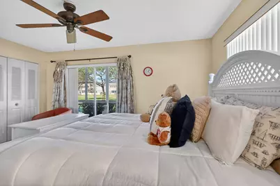 113 Windsor F, West Palm Beach, FL 33417 - Photo 14