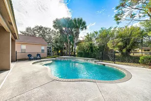166 Seminole Lakes Dr, Royal Palm Beach, FL 33411 - Photo 38