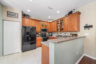 166 Seminole Lakes Dr, Royal Palm Beach, FL 33411 - Photo 16