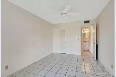 332 Sheffield N, West Palm Beach, FL 33417 - Photo 12