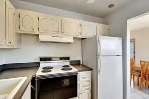 332 Sheffield N, West Palm Beach, FL 33417 - Photo 8