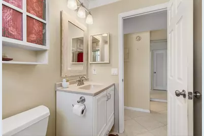 222 Burgundy E, Delray Beach, FL 33484 - Photo 38
