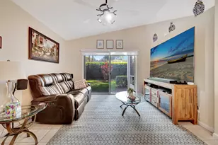 5670 Swaying Palm Ln, Boynton Beach, FL 33437 - Photo 16