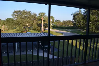 1212 Breezy Way, Unit #7 H, Sebastian, FL 32958 - Photo 18