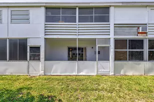 398 Sheffield Q, West Palm Beach, FL 33417 - Photo 28