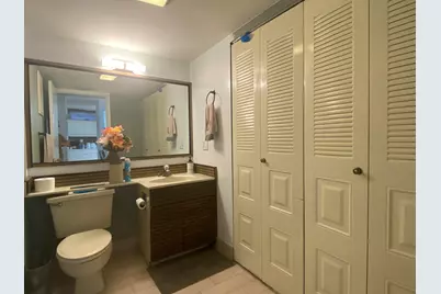 [Address not provided], West Palm Beach, FL 33406 - Photo 6