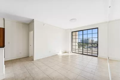 233 S Federal Highway, Unit #721, Boca Raton, FL 33432 - Photo 12