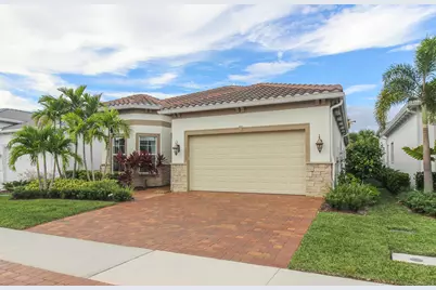 10369 Northbrook Circle, Palm Beach Gardens, FL 33412 - Photo 2