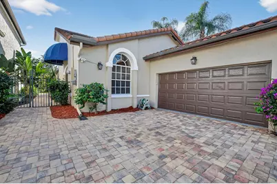 23221 Via Stel, Boca Raton, FL 33433 - Photo 2
